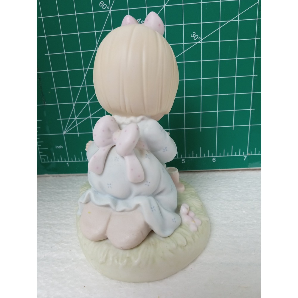 Precious Moments Figurine God Bless You Butterfly Enesco Collectors Club - Picture 4 of 4